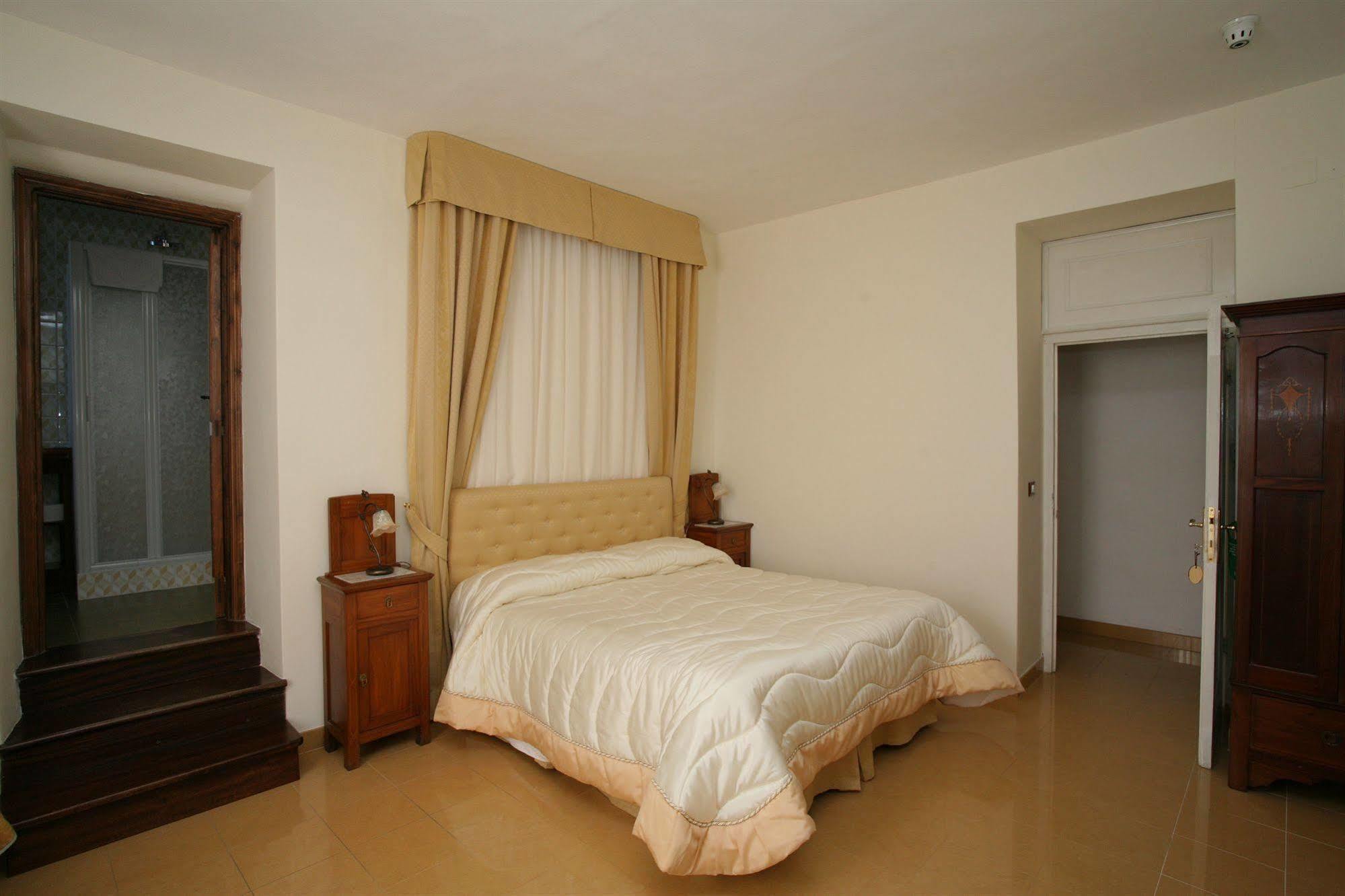 Hotel Roma Scanno Luaran gambar