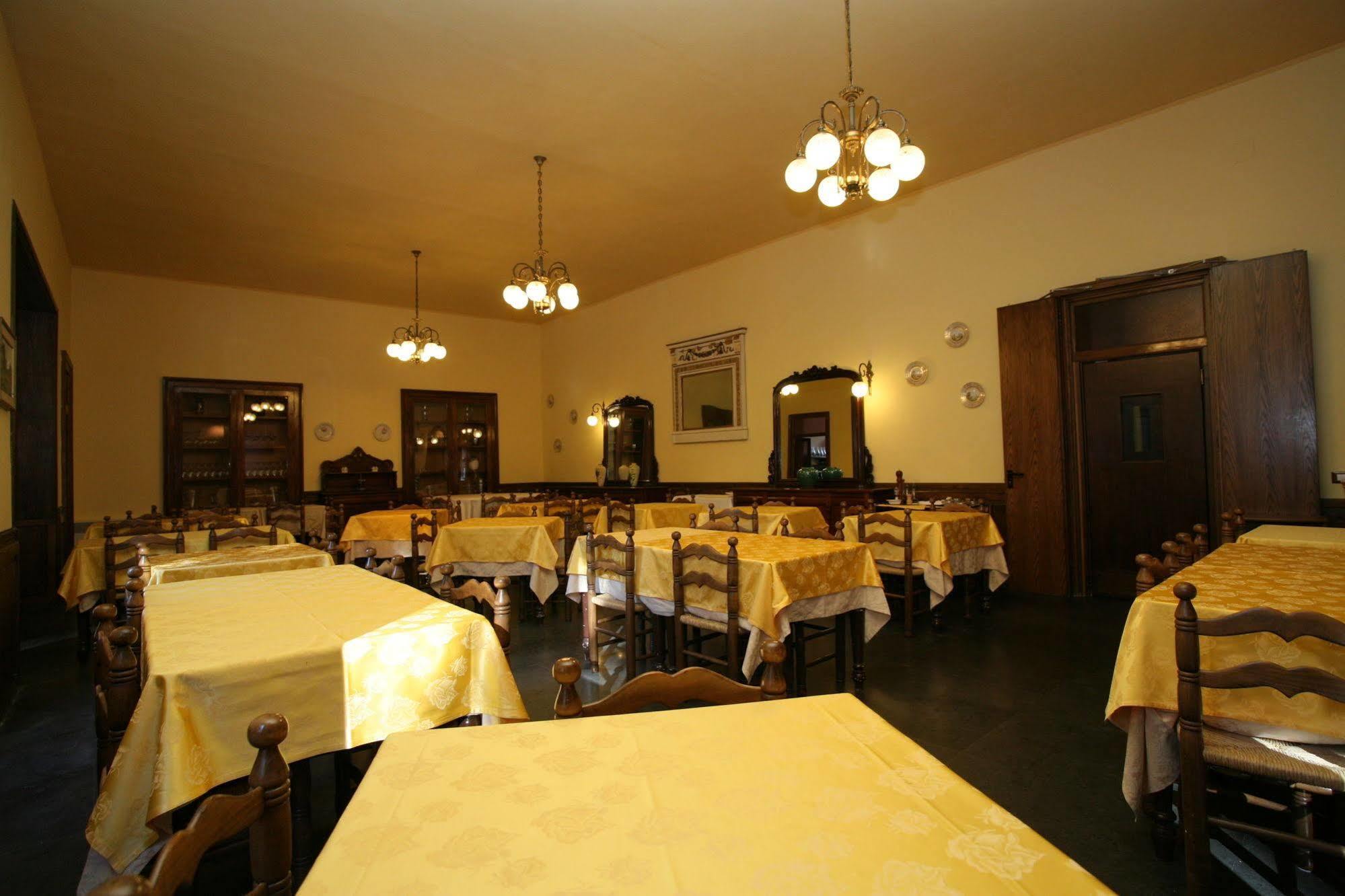 Hotel Roma Scanno Luaran gambar